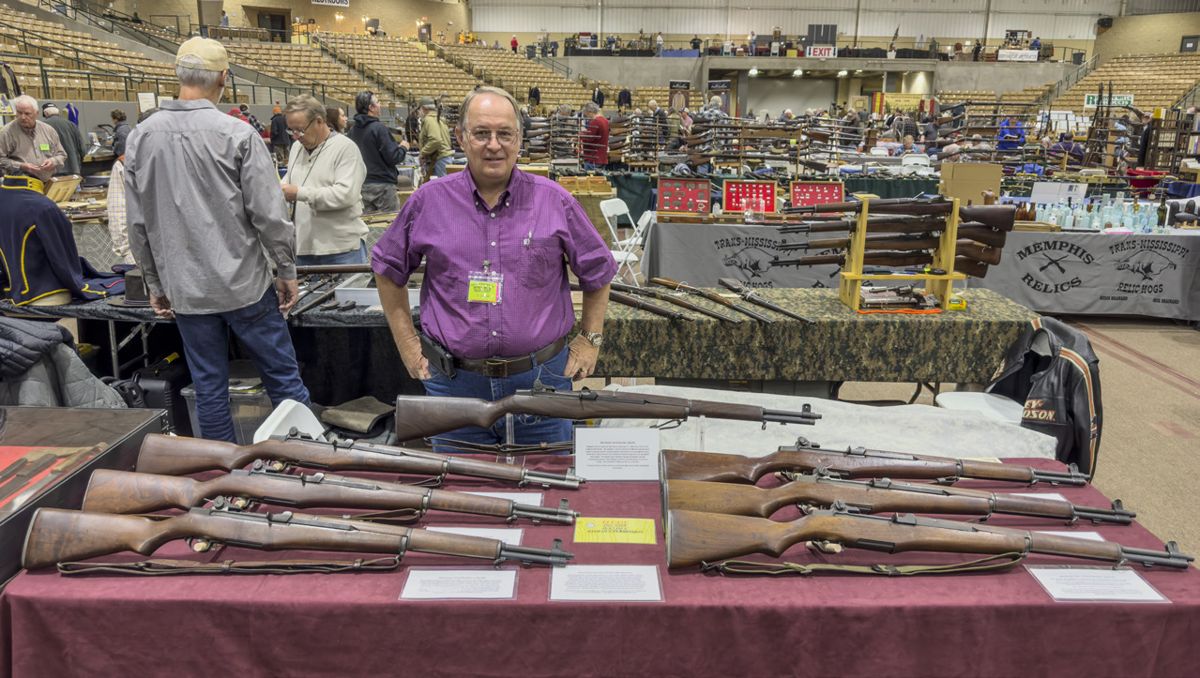 35th Annual Franklin Civil War Show — lead photograph from the original article