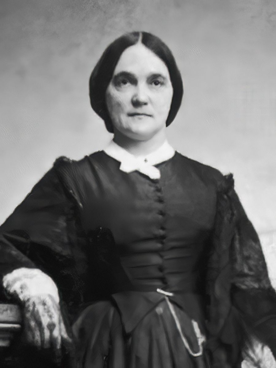 Critic’s Corner Reading Mary Boykin Chestnut — lead photograph from the original article