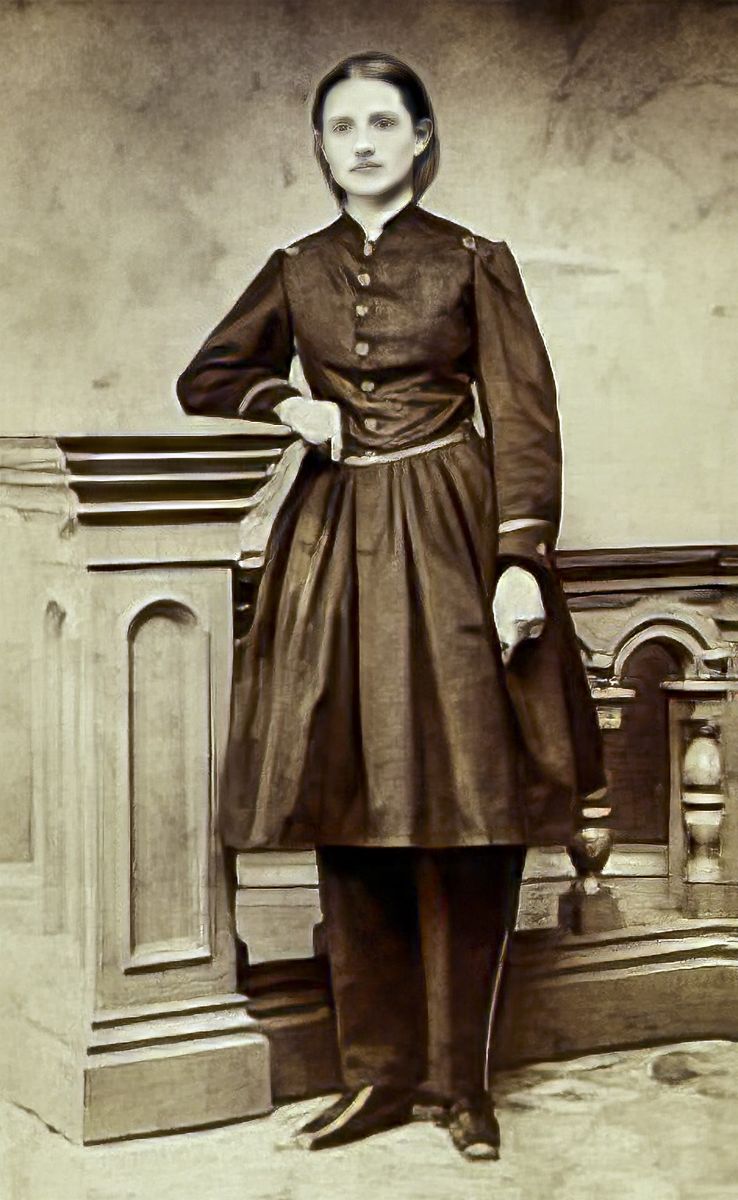 Vision and Valor The War Through Women’s Eyes — photograph 4 from the original article